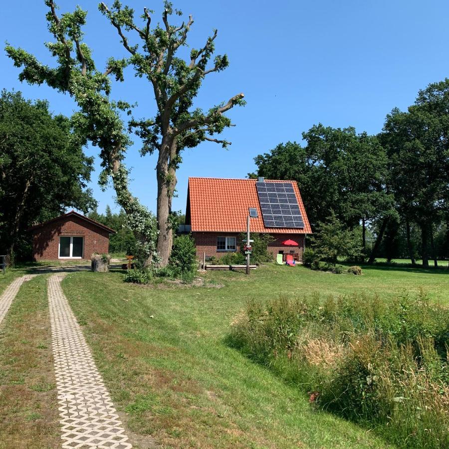 Ferienhaus Jahn Barssel  エクステリア 写真